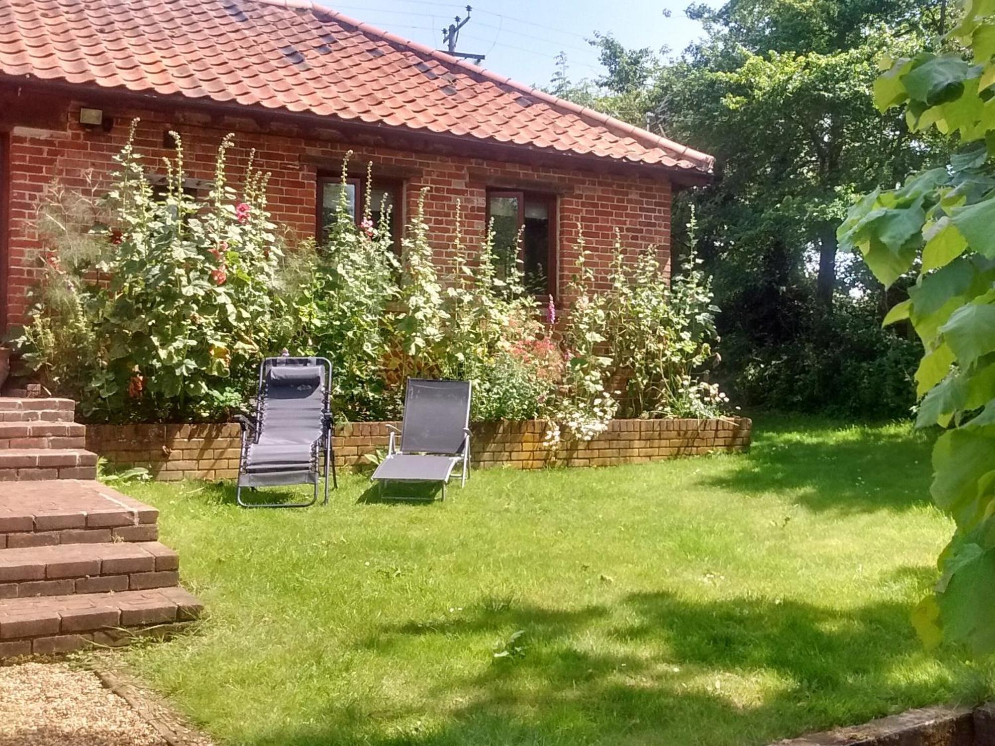 Elm Tree Barn Villa Felmingham Eksteriør billede